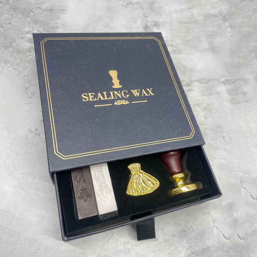 Vintage DIY Wax Seal Stamp Set, 6pcs Sealing Wax Stamp Heads with Wooden Handle Sealing Stamp Kit (forest green)